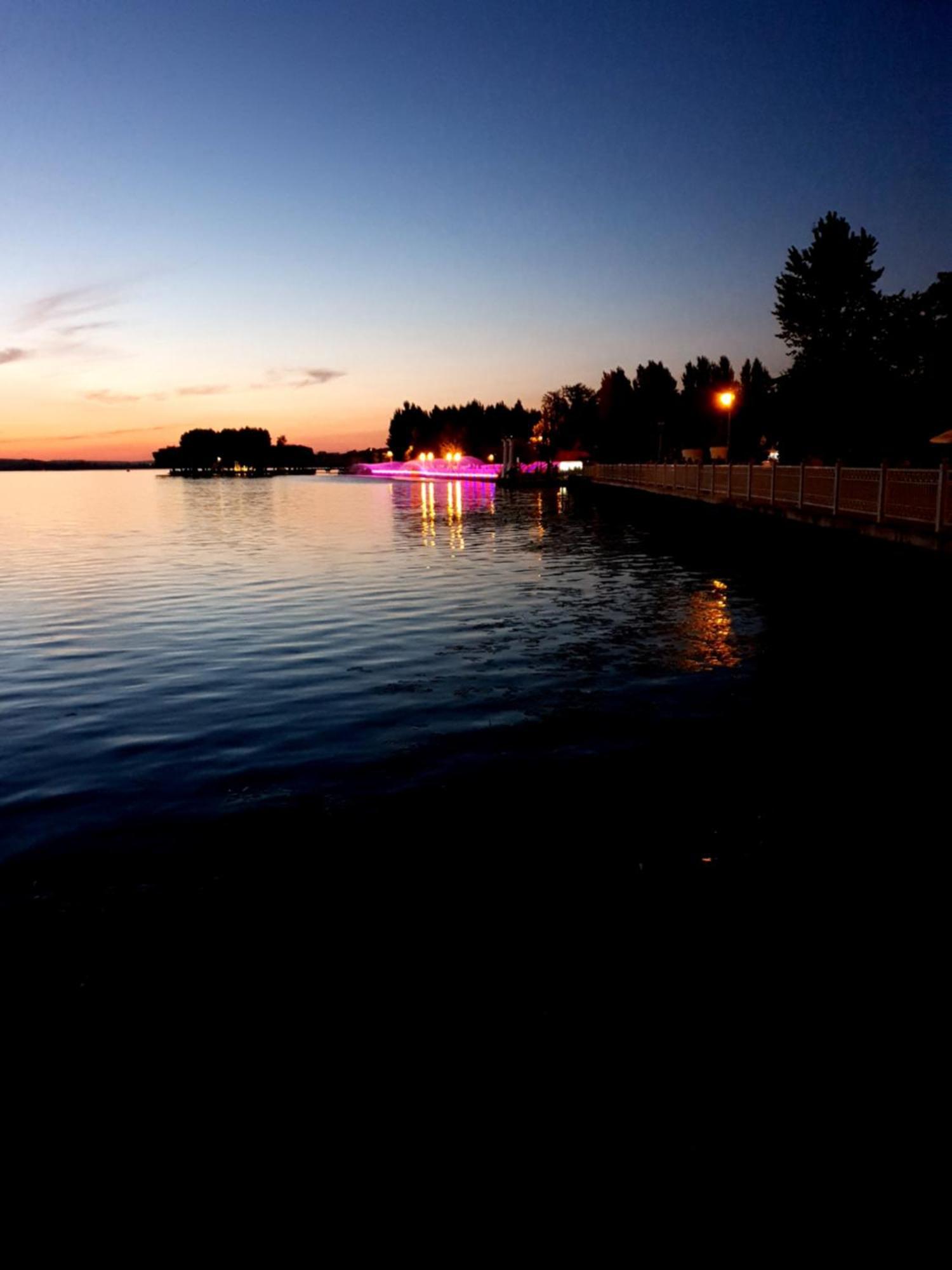 Стильна Квартира-Студія В Центрі Міста На Набережній Ternopil Oda fotoğraf